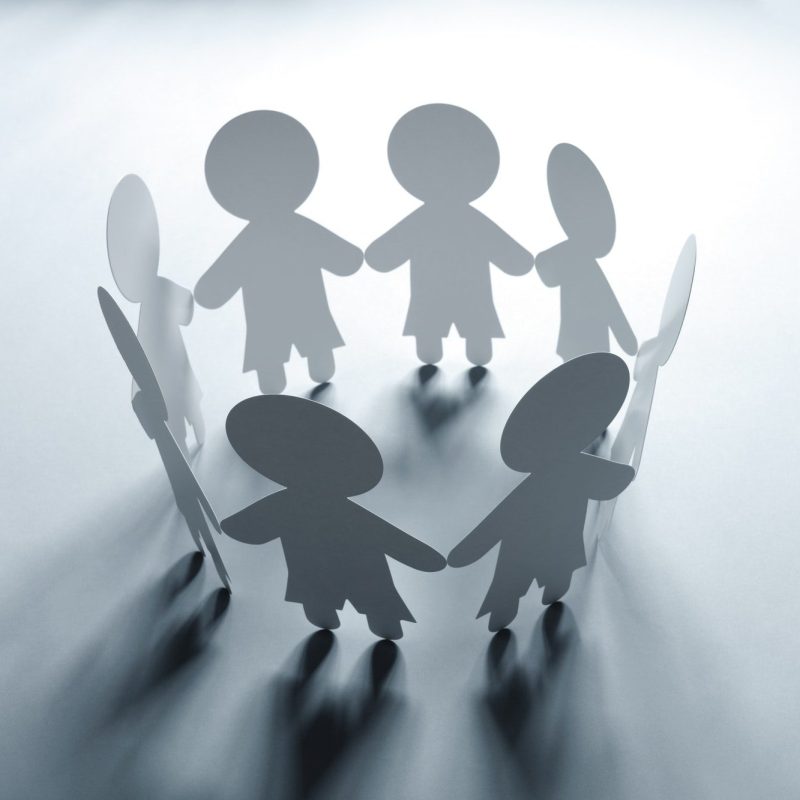 Paper chain family or community Paper chain family or community